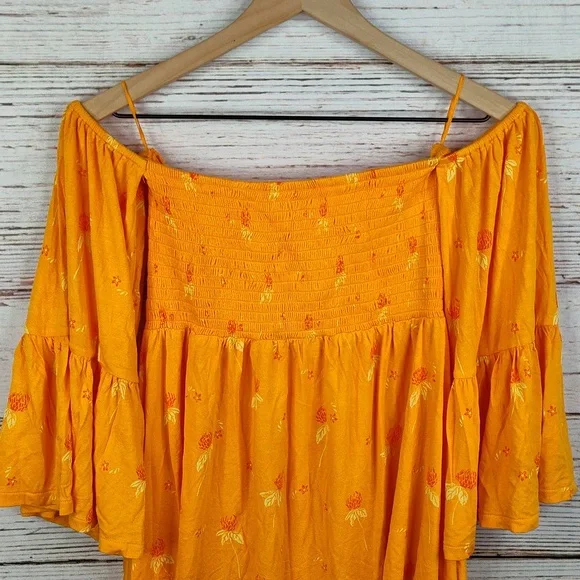 Free People Lana Floral Smocked Blouse - Picture 6 of 11